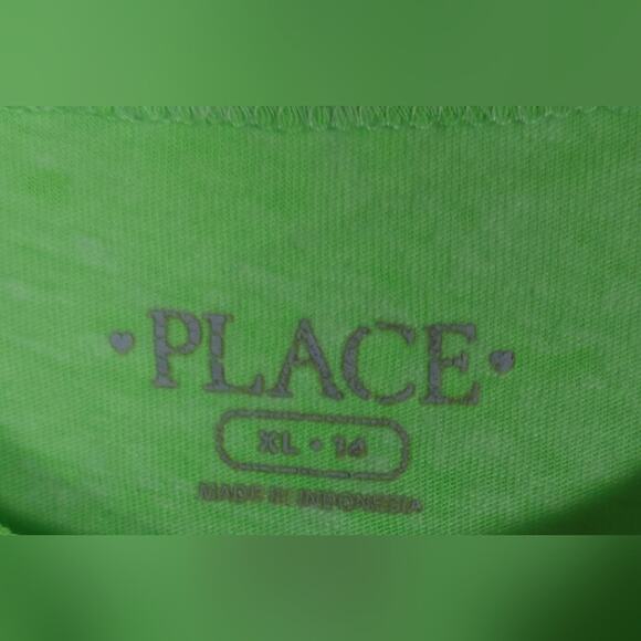 BLACK FRIDAY SALE Girl's Short Sleeve T-shirt Size 14 / XL - Picture 2 of 3